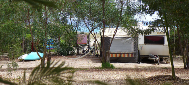 Wohnwagen auf Sardinien